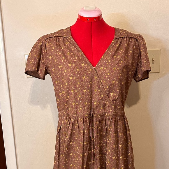 Excellent Used Condition Christy Dawn Dawn Dress, Magenta Blooming Vine, S - Picture 8 of 14